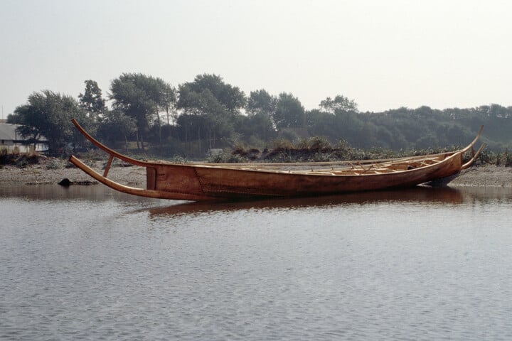 A híres Hjortspring-i hajó titokzatos eredete