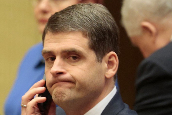 Antiszemita gyűlöletkeltés miatt elítéltek egy litván kormánypárti vezetőt