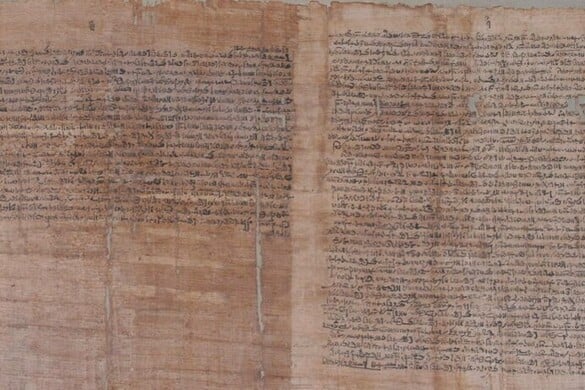 Ez az ókori egyiptomi tekercs a világ legrégebbi bűvésztrükkjét meséli el?