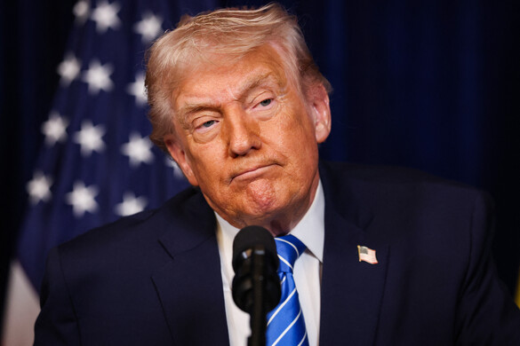 Trump bekavart az Uniónak