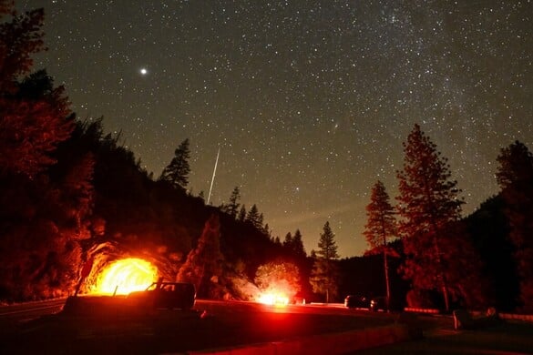 Óránként akár 150 hullócsillagot is lehet látni szombat éjszaka