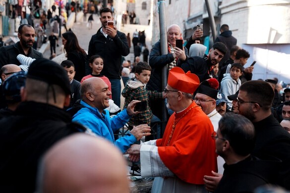Betlehembe érkezett az éjféli misére a latin pátriárka