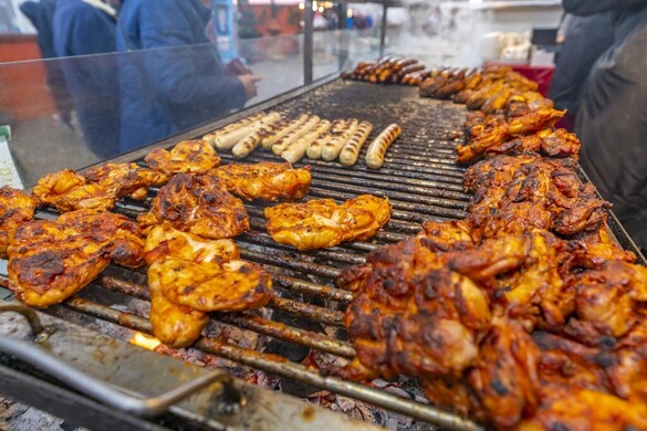 Feljelentést tettek a vegánok