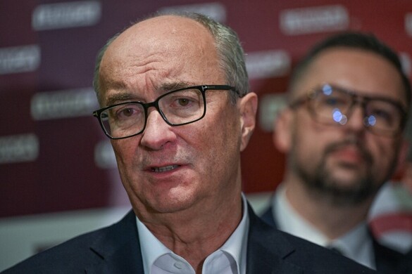 Új vezetőt kapott az Új Baloldal Lengyelországban