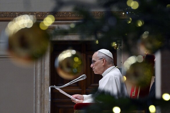 Először mutat be misét szenteste XIV. Leó pápa