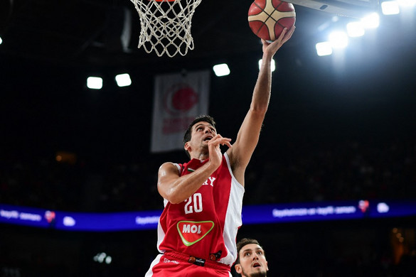 Belgiumot is legyőzve vezetik vb-selejtezős csoportjukat Perl Zoltánék