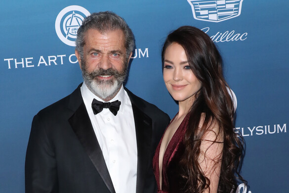Mel Gibson kilenc év után szakított