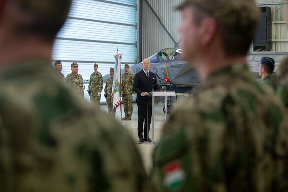 Megújult a hadsereg az elmúlt évtizedben