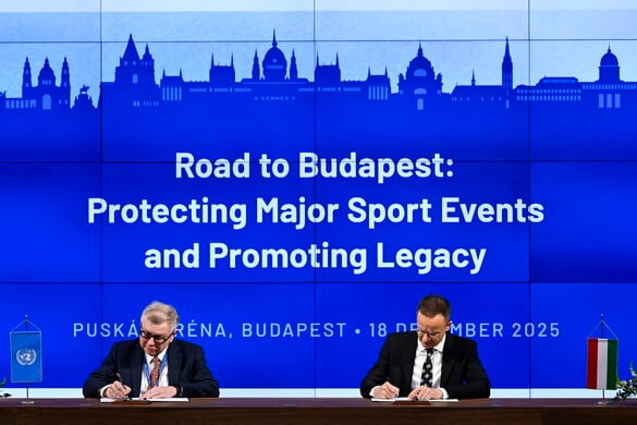 Együttműködési megállapodást írt alá a kormány