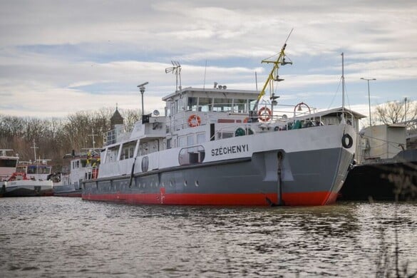 Elsőfokú készültségben a jégtörő hajók