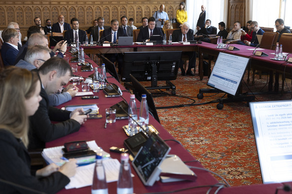 A kormány feladata a gazdaság fiskális élénkítése