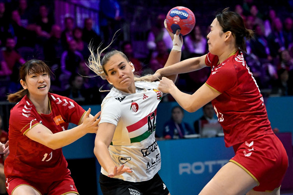 Negyeddöntőbe jutott a magyar válogatott