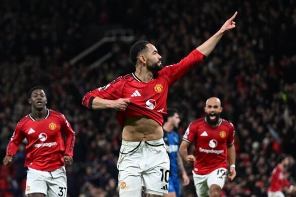 Gólzápor Manchesterben