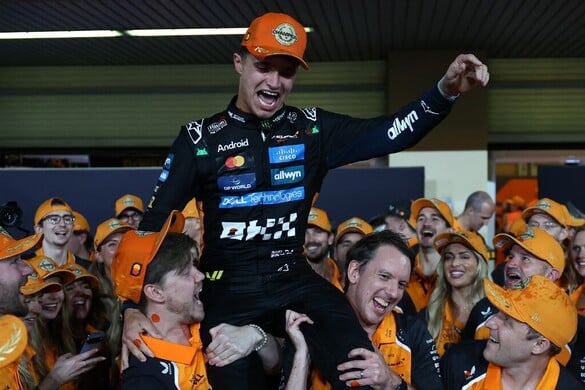 Norris 1-es rajtszámmal startol 2026-ban