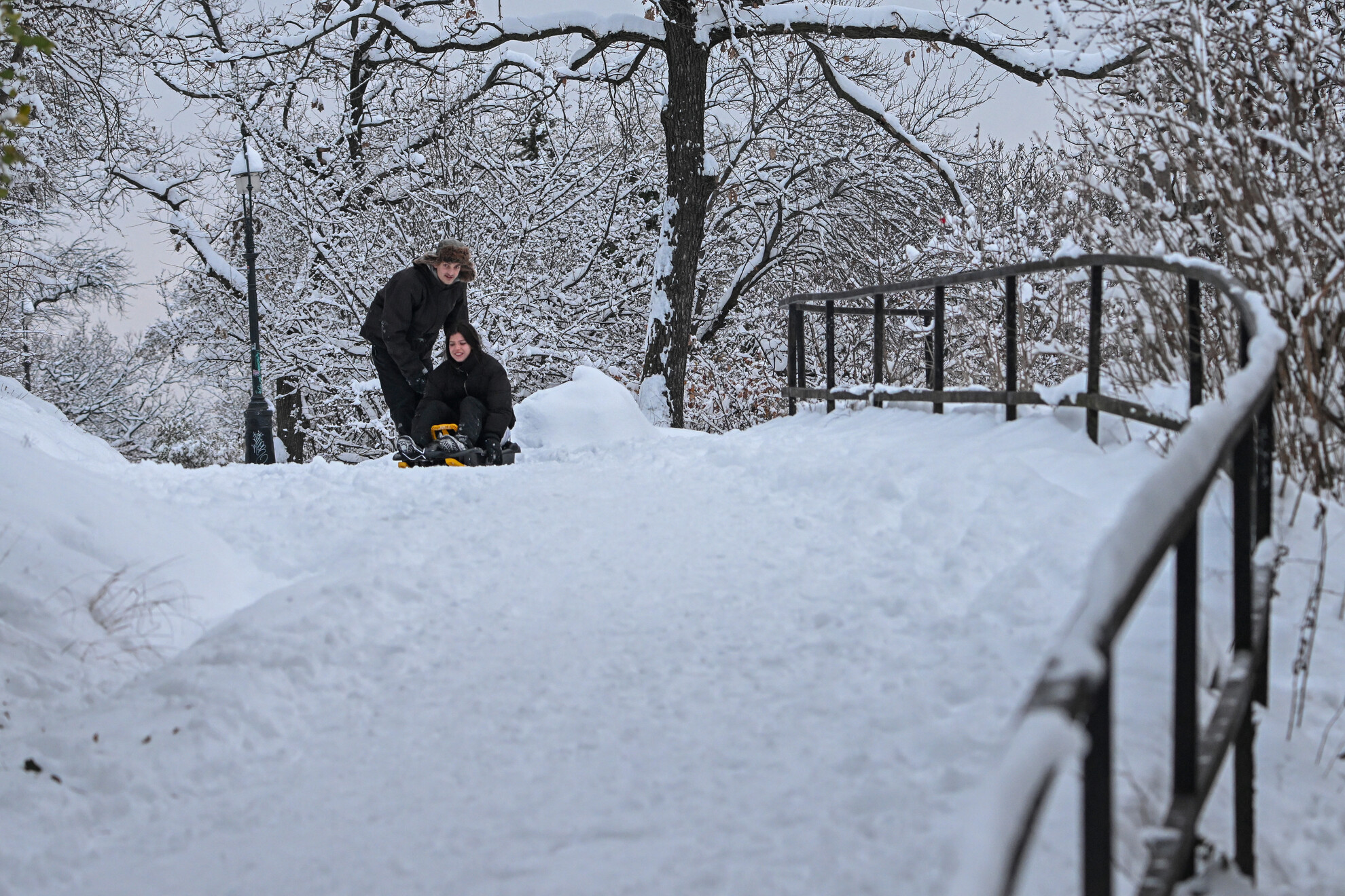 Szánkóval gyorsabb lefelé
