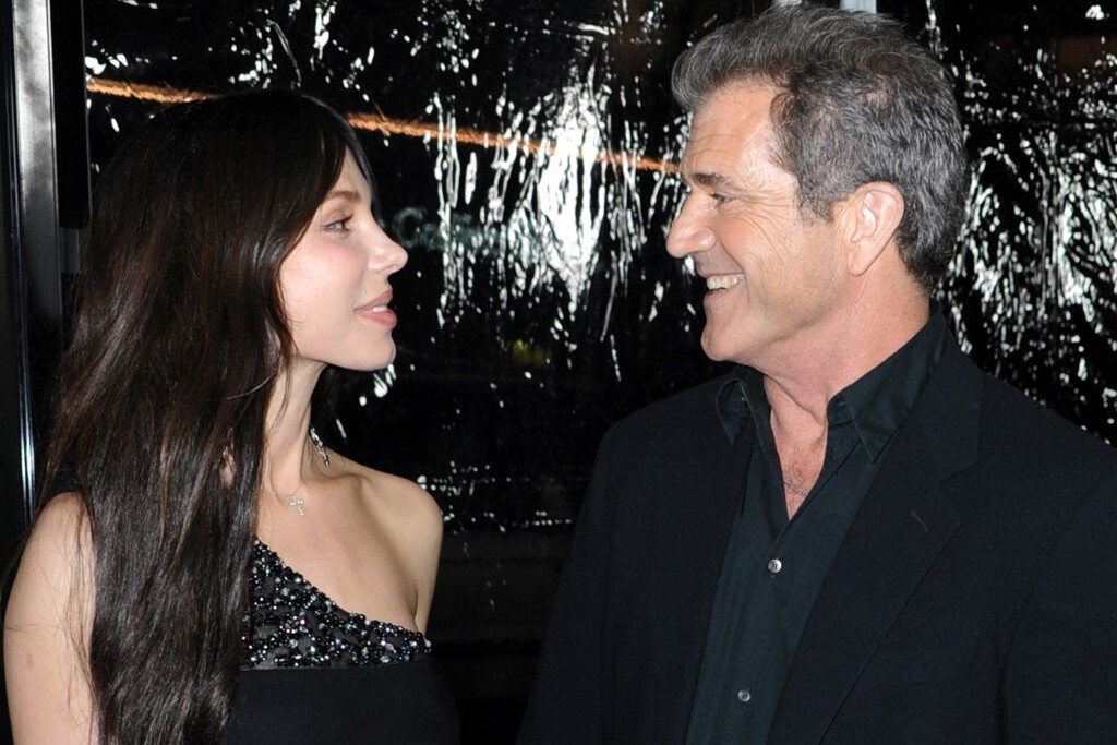 2010-ben hollywoodi álompárként érkeztek a sztárok között Oksana Grigorieva zongoristával…