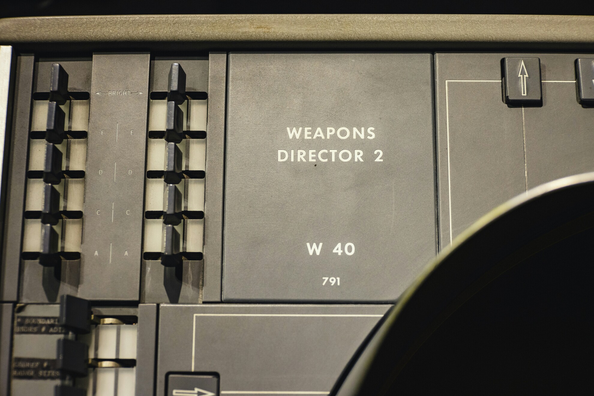 A 20. században azt mondtuk, hogy a hadseregnek tank kell. A 21. században így hangzik a kérdés: milyen verzió? milyen interfésszel? milyen frissítési ciklussal?