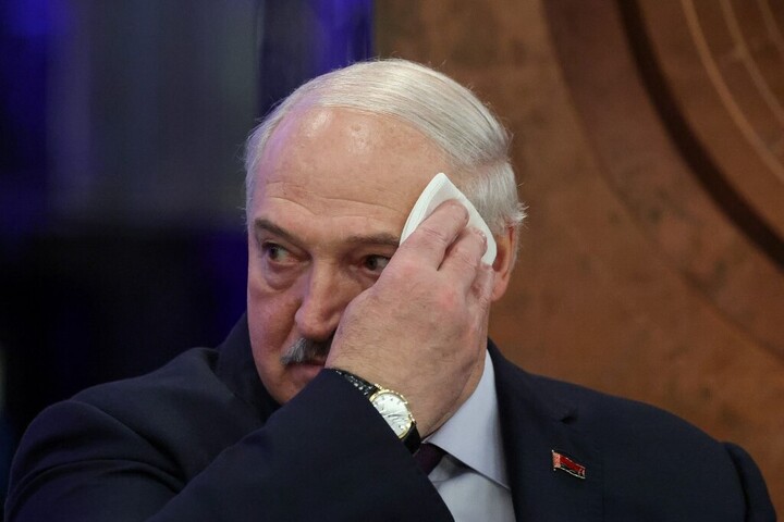 Ukrajna szankciókat vezetett be egy fehérorosz vezető ellen