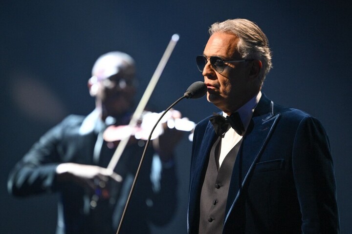 Andrea Bocelli is fellép a megnyitón