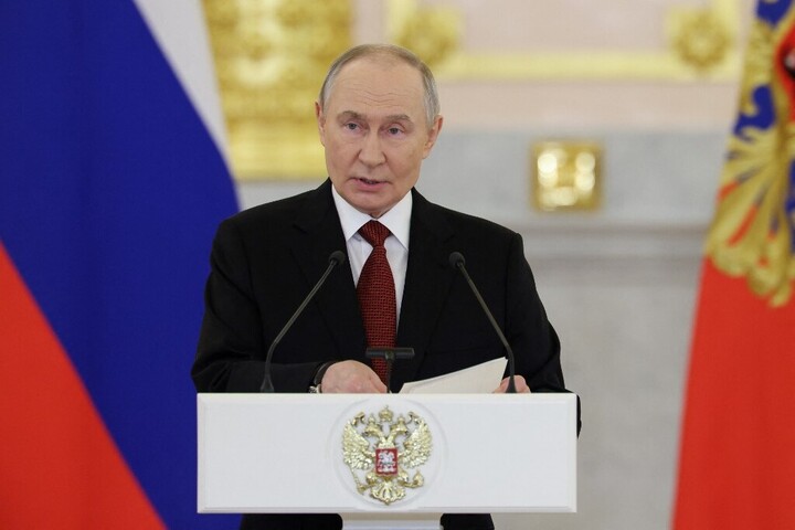 Oroszország fegyverexportból származó bevétele meghaladta a 15 milliárd dollárt