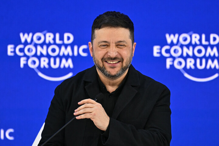 Zelenszkij az áramot saját érdemének állította be – viccelődött, miközben Kijevet lőtték