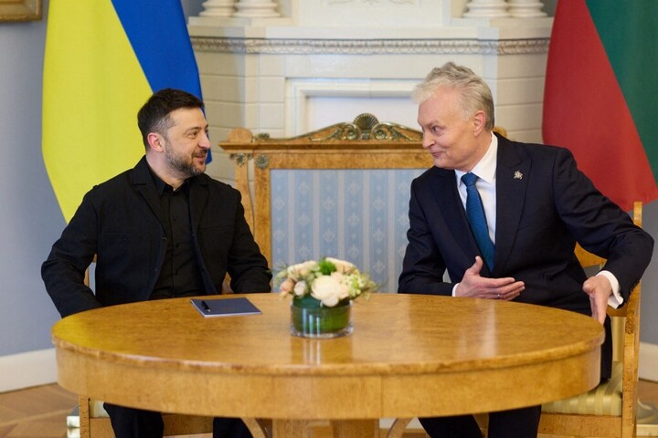 Fotó: AFP/Ukrainian Presidential Press Service/Handout Zelenszkij: 100 százalékban készen vannak az amerikai biztonsági garanciák