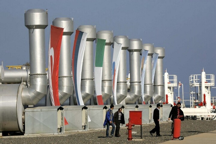 Fotó: AFP/Mustafa Ozer Von der Leyen lábon lőtte az Európai Uniót