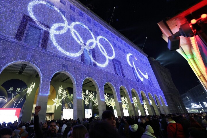 Minden út Milánóba vezet
