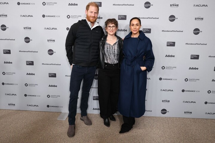 Meghan Markle tarolt visszafogott eleganciájával