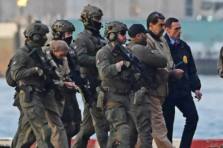 Nicolás Maduro ártatlannak vallotta magát