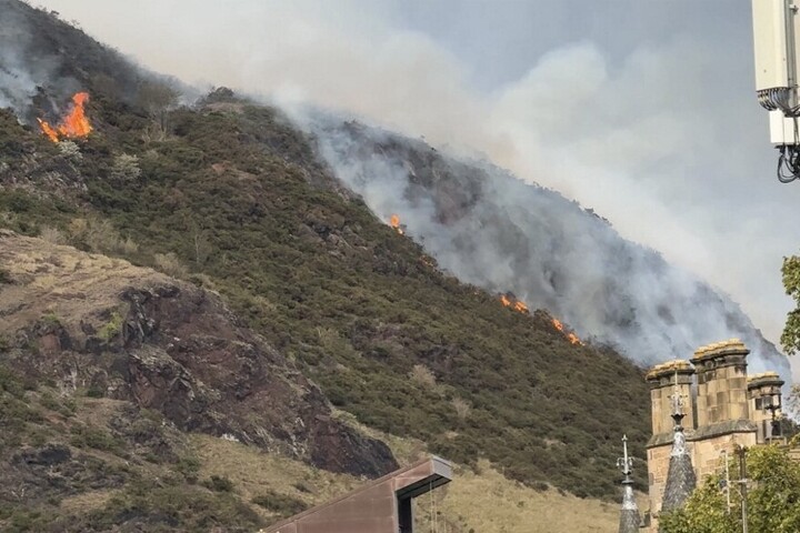 Furcsa csonthalomra bukkantak egy skót dombon