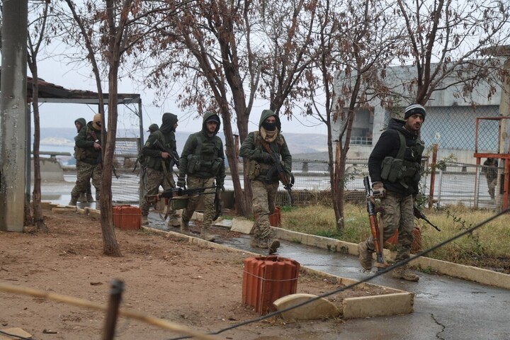 A szíriai hadsereg előrenyomult az ország északi részén