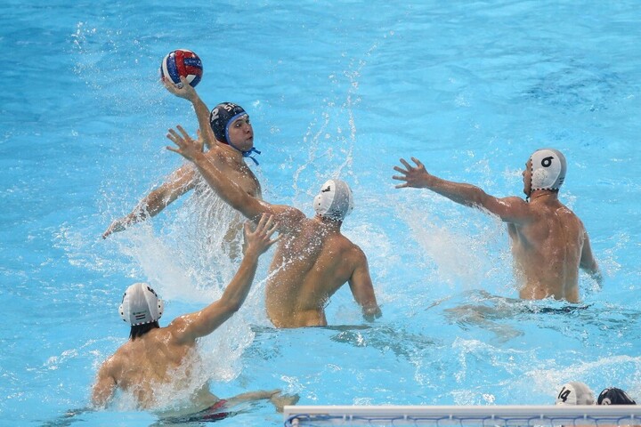 Győzni kell a címvédő ellen