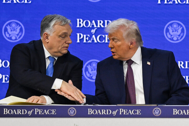 Fotó: Anadolu via AFP/Harun Ozalp Davos csatatérré vált – a háborúpártiak kitartanak, de az USA nem enged