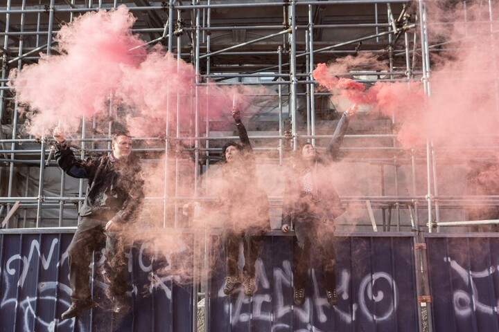 Torinó utcáin szélsőbaloldali tüntetők csaptak össze rendőrökkel