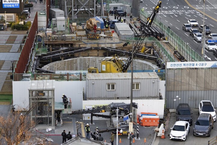 Óriási tűz ütött ki Szöul egyik szegénynegyedében