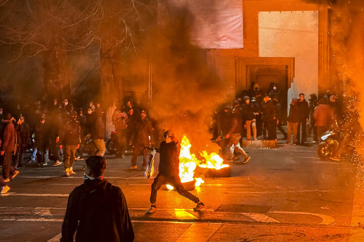 Szörnyű hírek szivárognak ki a lezárt Iránból