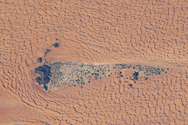 Egy műhold festői köröket fényképezett le egy ősi arab tó helyén