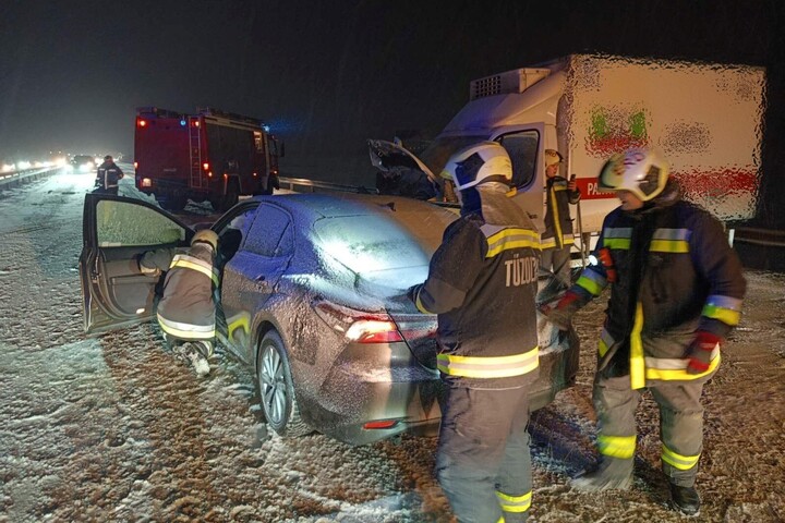 Fehér pokol az utakon