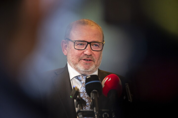 Dolgozik a Rezsistop munkacsoport