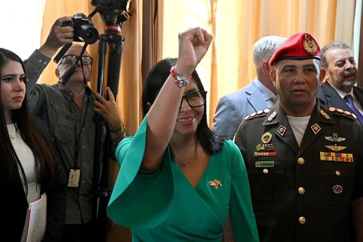 Letette a hivatali esküt Delcy Rodríguez, Venezuela ügyvezető elnöke