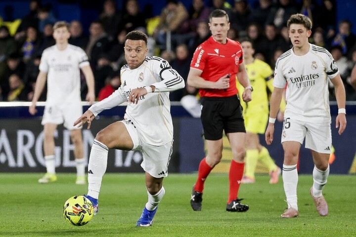 Mbappé duplájával nyerte meg a rangadót a Real Madrid