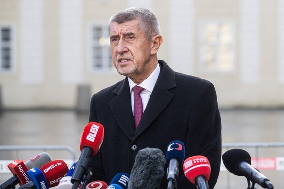 Andrej Babis folytathatja