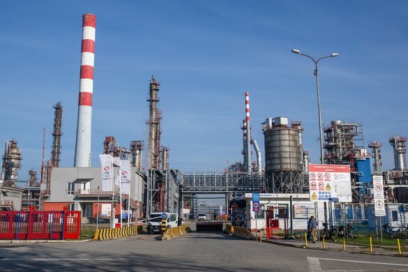 Mi készül Szerbiában? Gőzerővel töltik fel az új dízeltárolókat