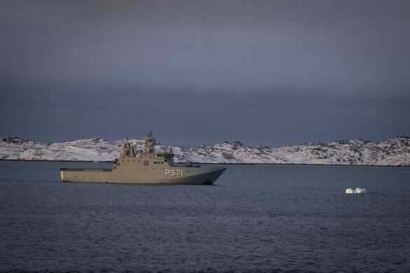 Fotó: AFP/Alessandro Rampazzo Újabb európai csapatok landoltak Grönlandon