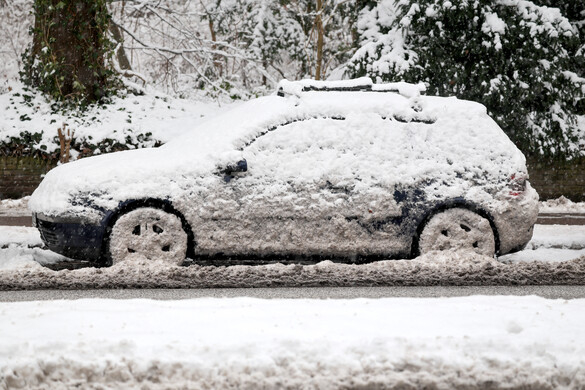 Az intenzív havazás miatt sok volt a baleset éjszaka