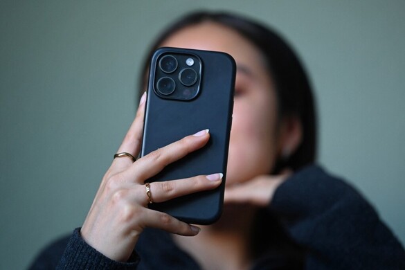 Nincs többé közösségi net a fiataloknak a franciáknál