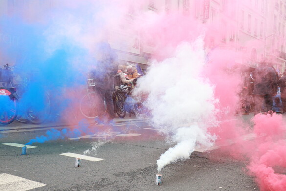 Országos tüntetéseket tartottak Franciaországban