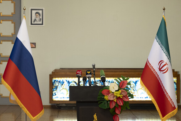 Oroszország kiáll Irán mellett