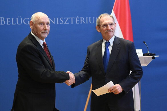 Erősödő kapcsolat Magyarország és Szlovákia között